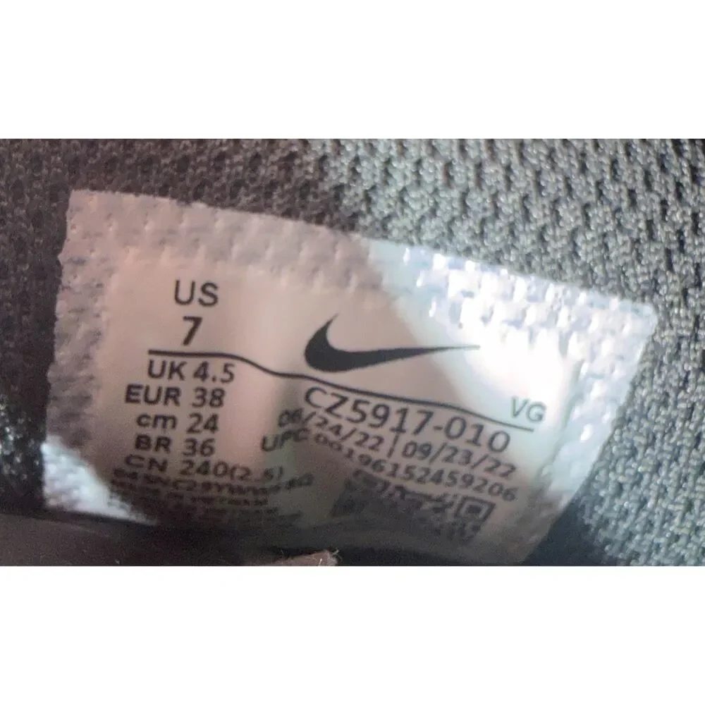 Nike Hyperdiamond 4 Softball Cleats Womens Size 7 NWOB